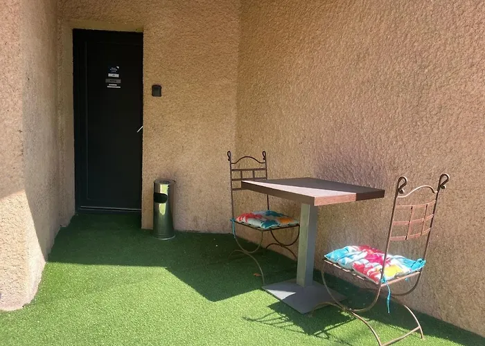 Appartement Grand Et Bel Classé 3 étoiles Lavelanet